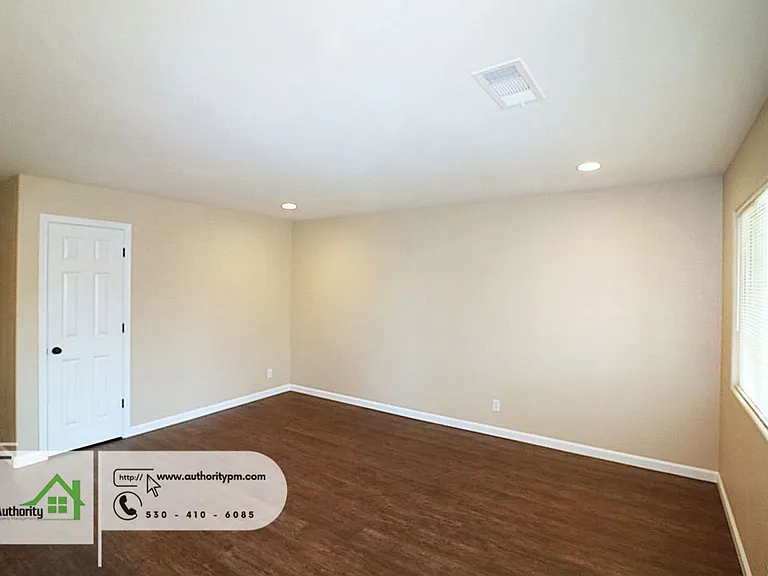 3653 Polaris Way — Photo 10