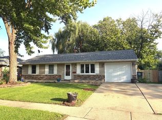 415 Krause Ave, Streamwood, IL 60107