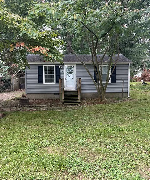 4309 Romaine St — Photo 1