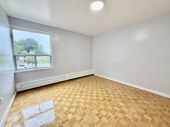 5th image of 1181 Ellesmere Rd #205