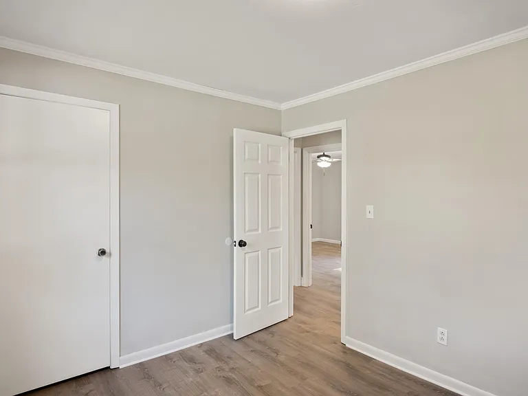 7925 Westland Dr — Photo 20