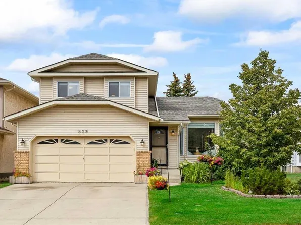 509 S Hawkhill Pl NW, Calgary, AB T3G 3M3