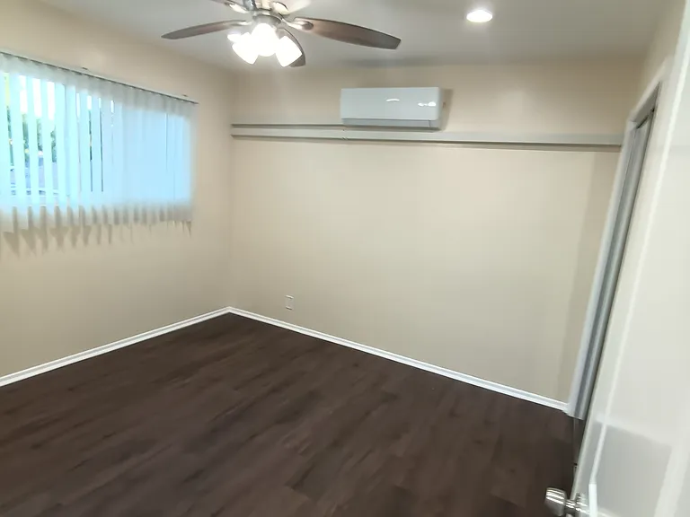 6809 Vinevale Ave #K — Photo 14