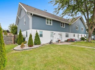 2584 Finger Rd, Green Bay, WI 54302