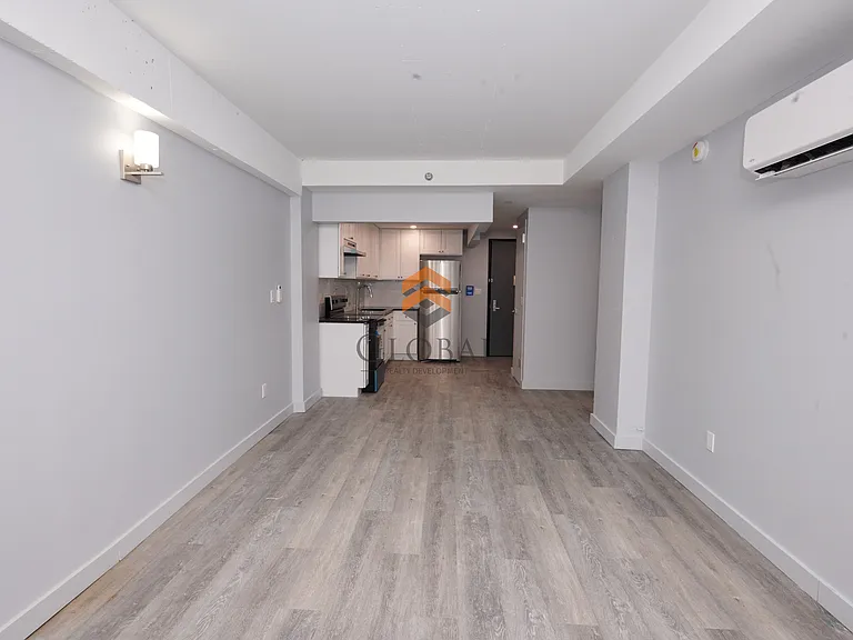 1985 Jerome Ave #6H — Photo 4