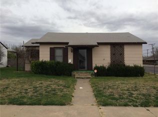 500 E 17th St, Big Spring, TX 79720