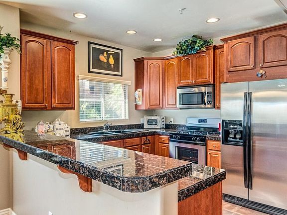 5th image of 5450 E Deer Valley Dr Unit 2225