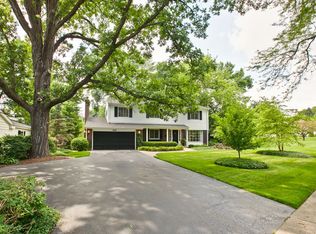 316 Green Bay Rd, Lake Bluff, IL 60044