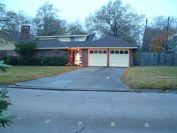 side view on Freeport