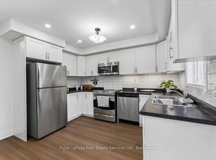 388 Old Huron Rd #10B, Kitchener, ON N2R0J5