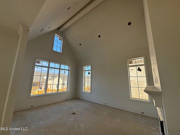2nd image of 135 Water St