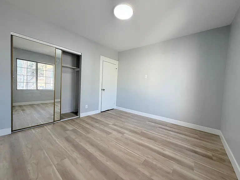 1080 Orange Ave — Photo 11