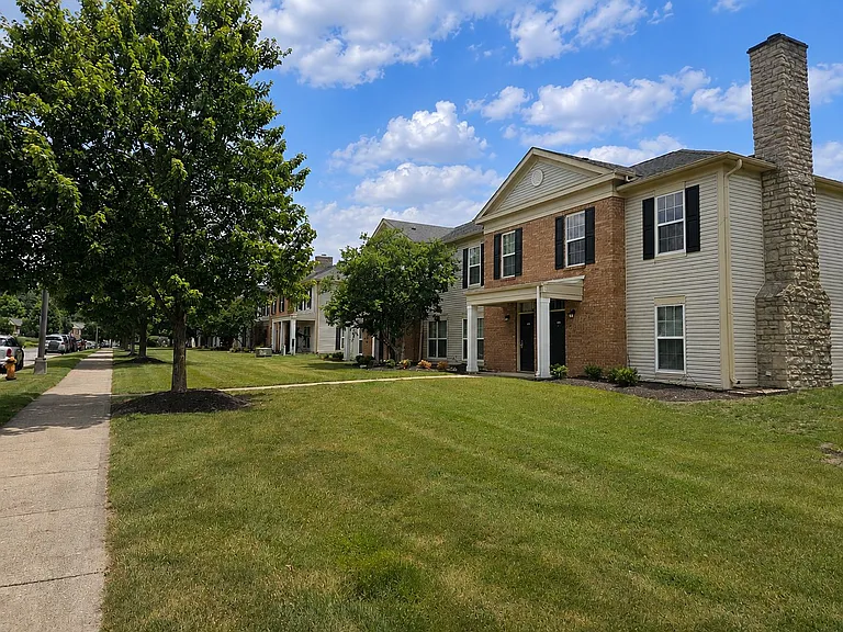 The Bradford at Easton Apartment Homes — Photo 40