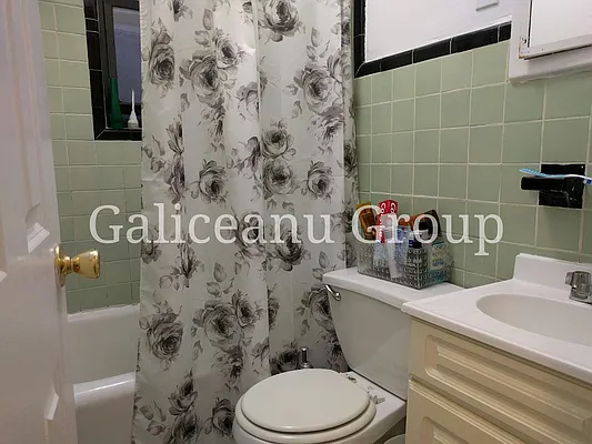 Rented by Lexington Real Estate Group | media 41