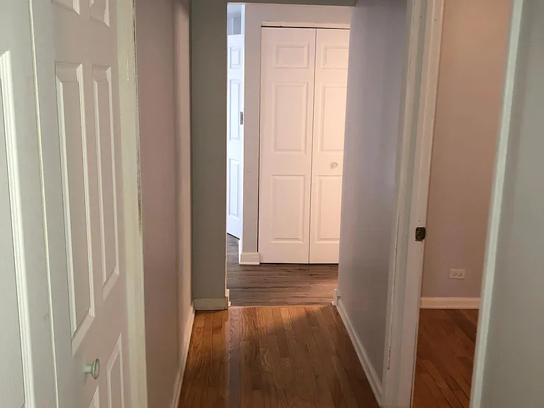 842 W 7th St — Photo 10