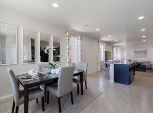 591 Turmalina Dr SE, Rio Rancho, NM 87124