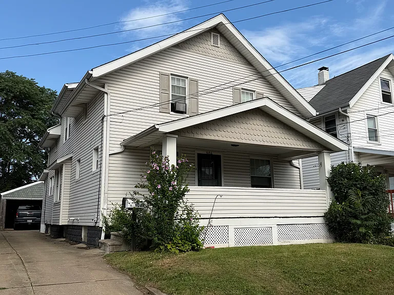 904 Columbia Ave #A — Photo 1