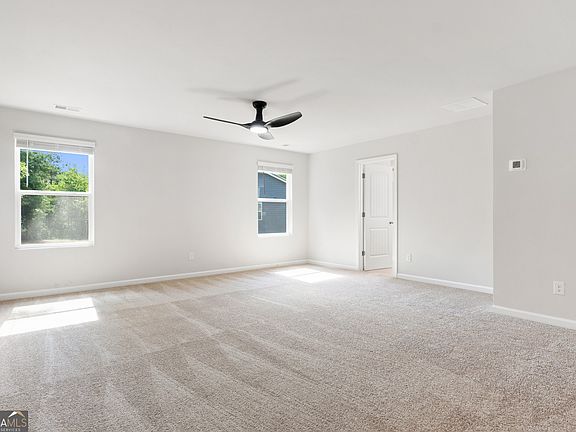3rd image of 303 Hudson Ct
