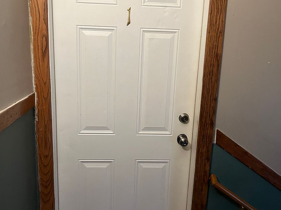 Apartment 1 Entrance