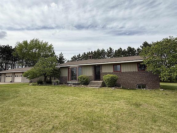 2nd image of E11616 N Reedsburg Road