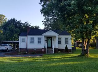 650 Mayflower Ave, Mooresville, NC 28115