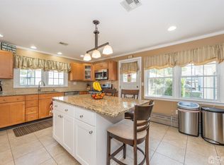 16 Sullivan Ave, Colonia, NJ 07067