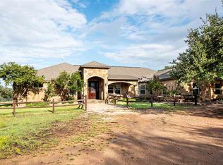 501 Twisted Oaks, Horseshoe Bay, TX 78657