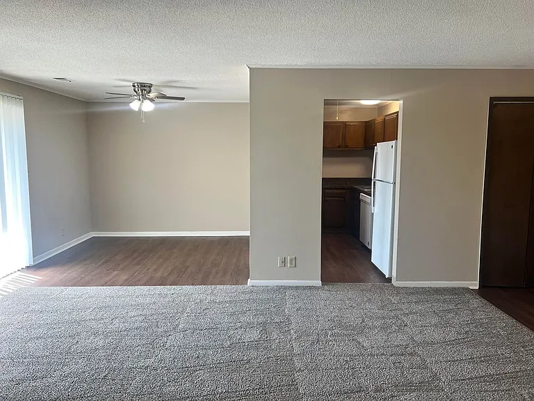2111 Kasold Dr — Photo 18