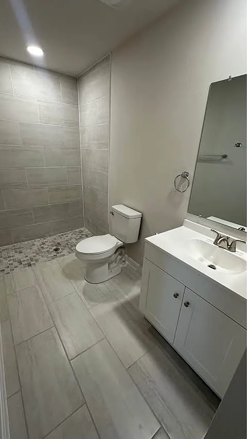3 bed, 2.0 bath, 1200 sqft, $1,500 — Photo 4