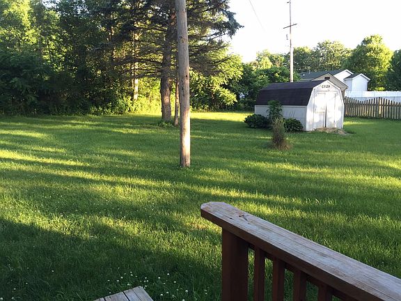 Large, fenced back yard