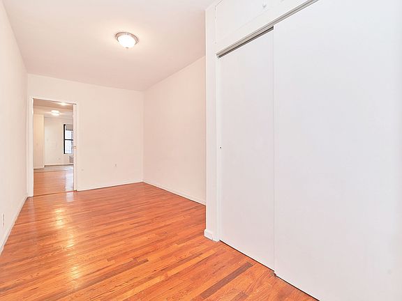 5th image of 221 E 58th St APT 4E