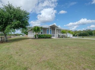 18301 Parkinson Rd, Alva, FL 33920