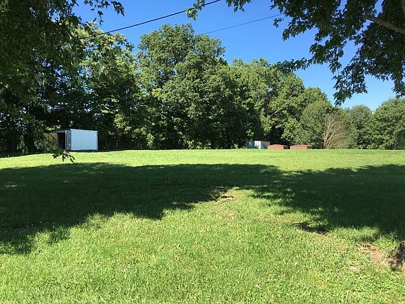 4th image of 185 Hawkins & Biggs Ln