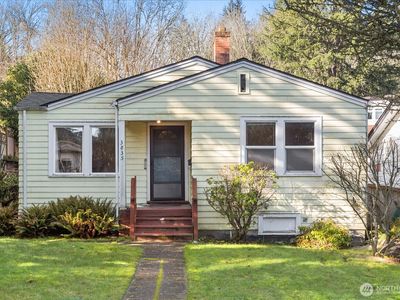 3835 35th Avenue W, Seattle, WA, 98199