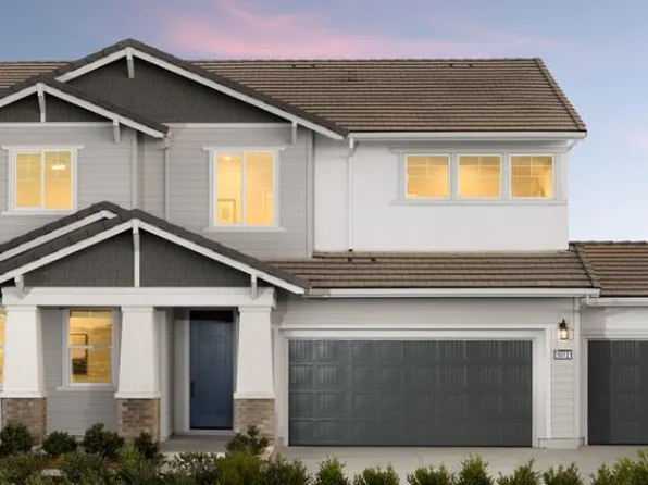 373 Shaker Dr, Vacaville, CA 95687