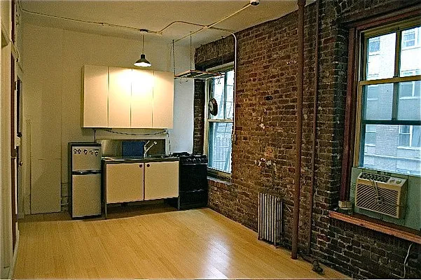 Rented by Performing Assets Corp | media 16