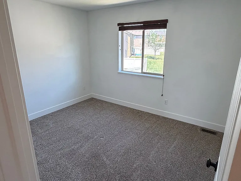 4 Arnold Dr — Photo 27