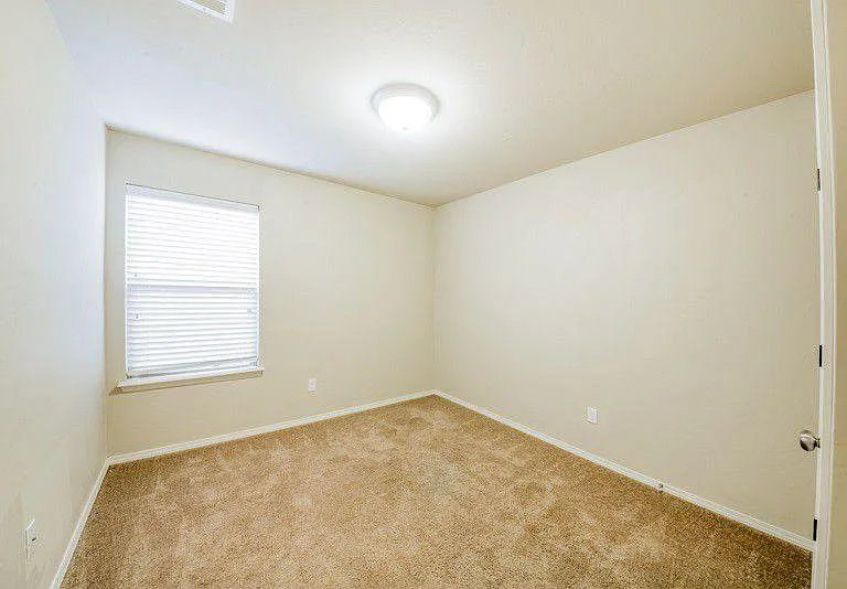 4220 W Prescot Dr — Photo 9