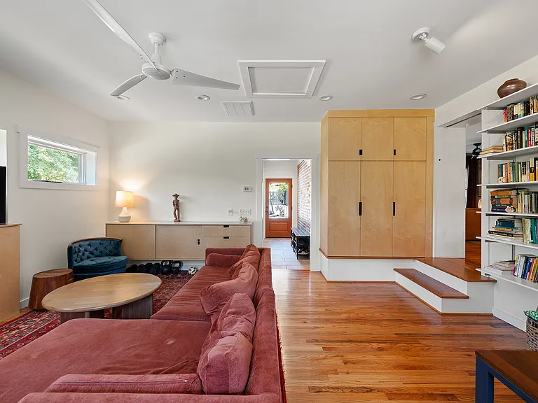160 Gran Ellen Dr — Photo 36