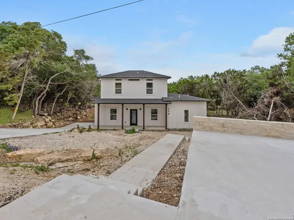 698 Hillclimb, Canyon Lake, TX 78133