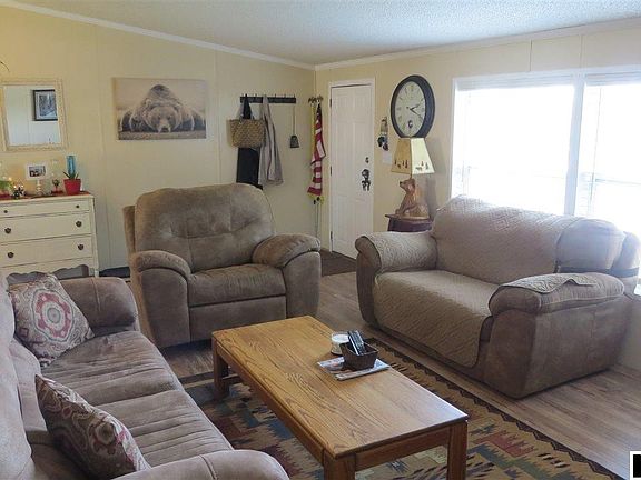 4th image of 1312 Broadway St