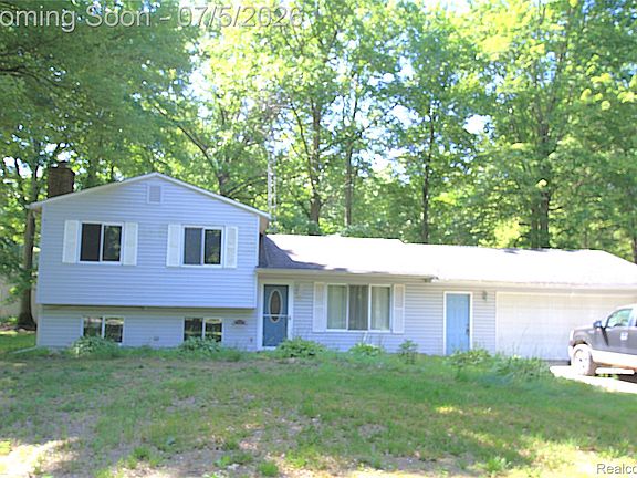 3rd image of 12403 Willard Rd