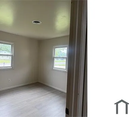 4 bed, 1200 sqft, $2,385 — Photo 3