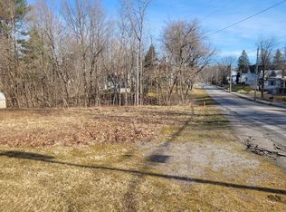 25 School St #5, Milton, VT 05468