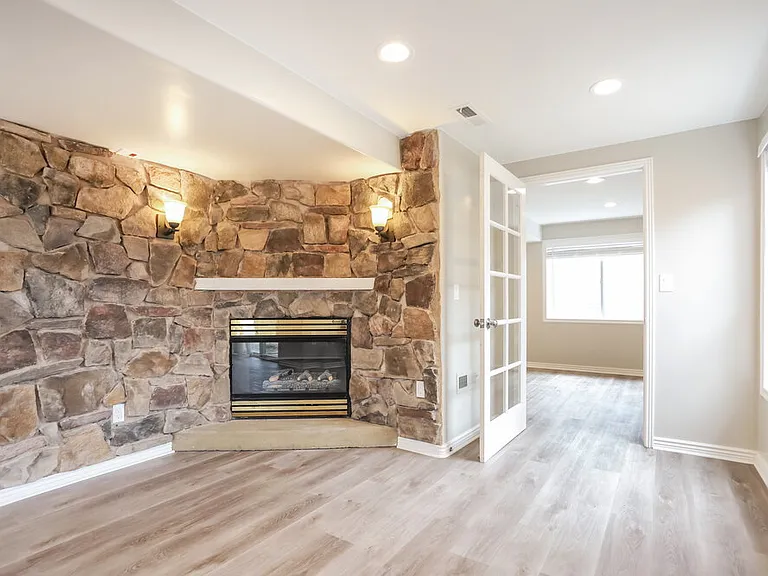12525 S Beaver Creek Way — Photo 8