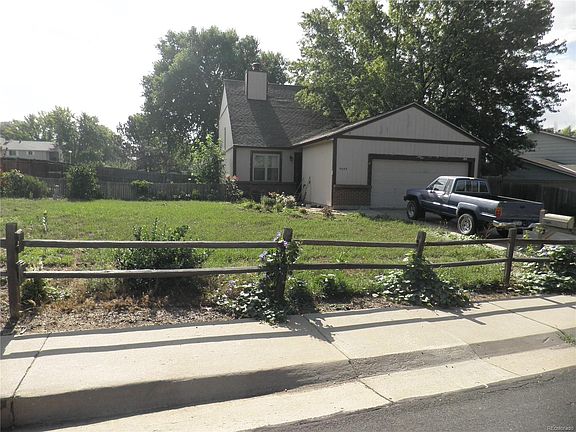 2nd image of 9698 Orangewood Dr