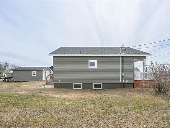 5th image of 51 Chiasson Rd