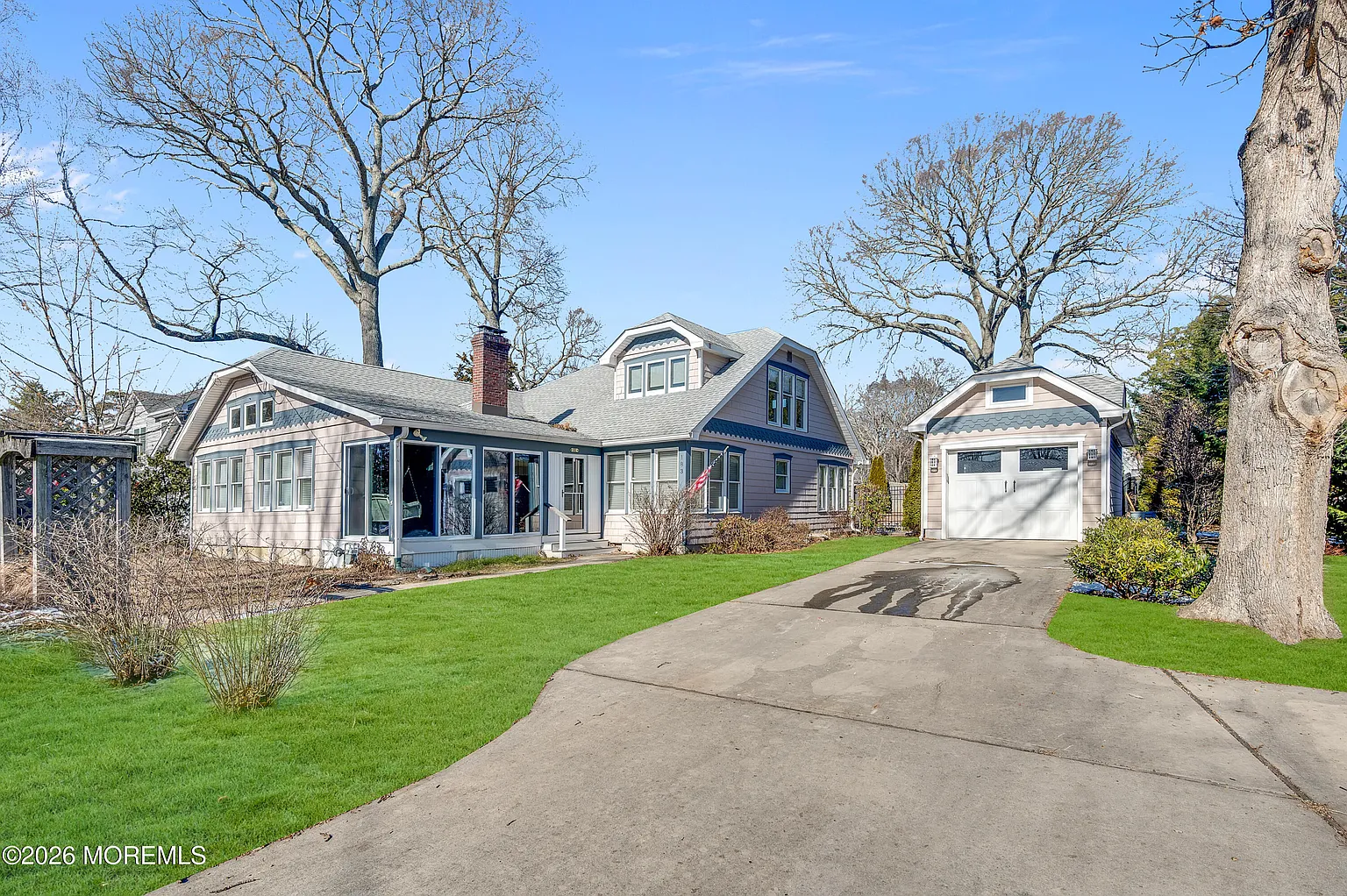 183 Vansant Avenue photo 1