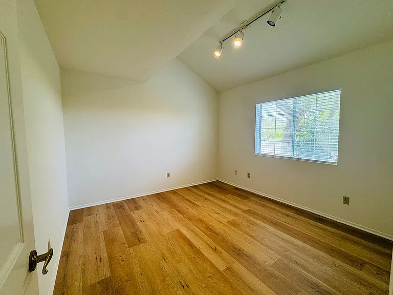 226 Camino Cortina — Photo 13