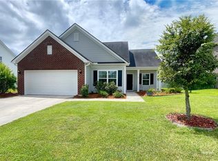 27 Hazen Dr, Richmond Hill, GA 31324